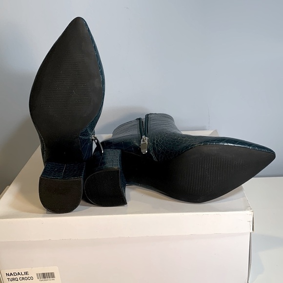 Steve Madden Nadalie Pointed Toe Vegan Crocodile Booties NWB - Picture 5 of 8